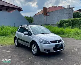 (Harga Cash) Suzuki SX 4 X-Over 2011 Tgn 1 Dari Baru Km 49rb