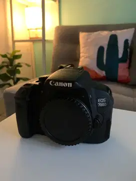 Canon 700D (Body Only)