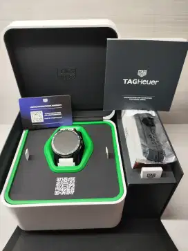 Tag heuer Connected E4, Golf Edition, LNIB, Luxury smartwatch, 45mm
