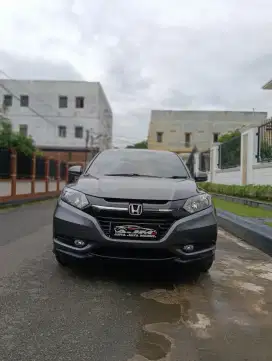 Honda HR -V tipe E matic