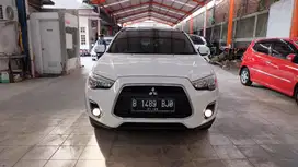 Outlander PX AT 2016 Putih Panoramic Roof VerryGoodCondition