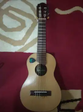 GUITALELE YAMAHA Seri : GL-1