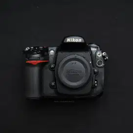 Nikon D300 Body Only Bukan D3000 Bukan D7000