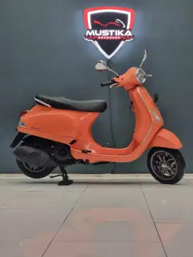 Perfect Condition!!Vespa LX 125 LED 2022 Plat Jatim Mulus-Mustika