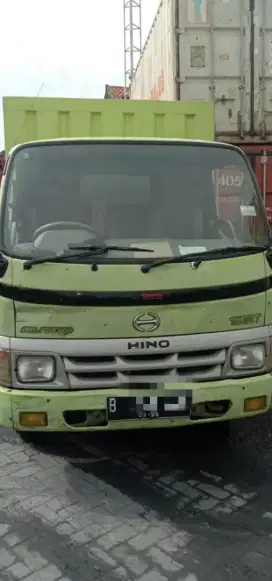 DIJUAL CEPAT TRUK HINO DURTO 125