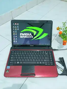 Laptop Toshiba CORE i5 Ram6GB Nvidia Game Editing