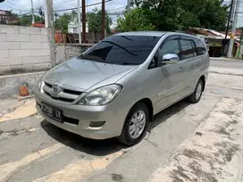 TOYOTA INNOVA DIESEL G MATIC 2007