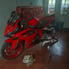 CBR 250 RR ABS type tertinggi