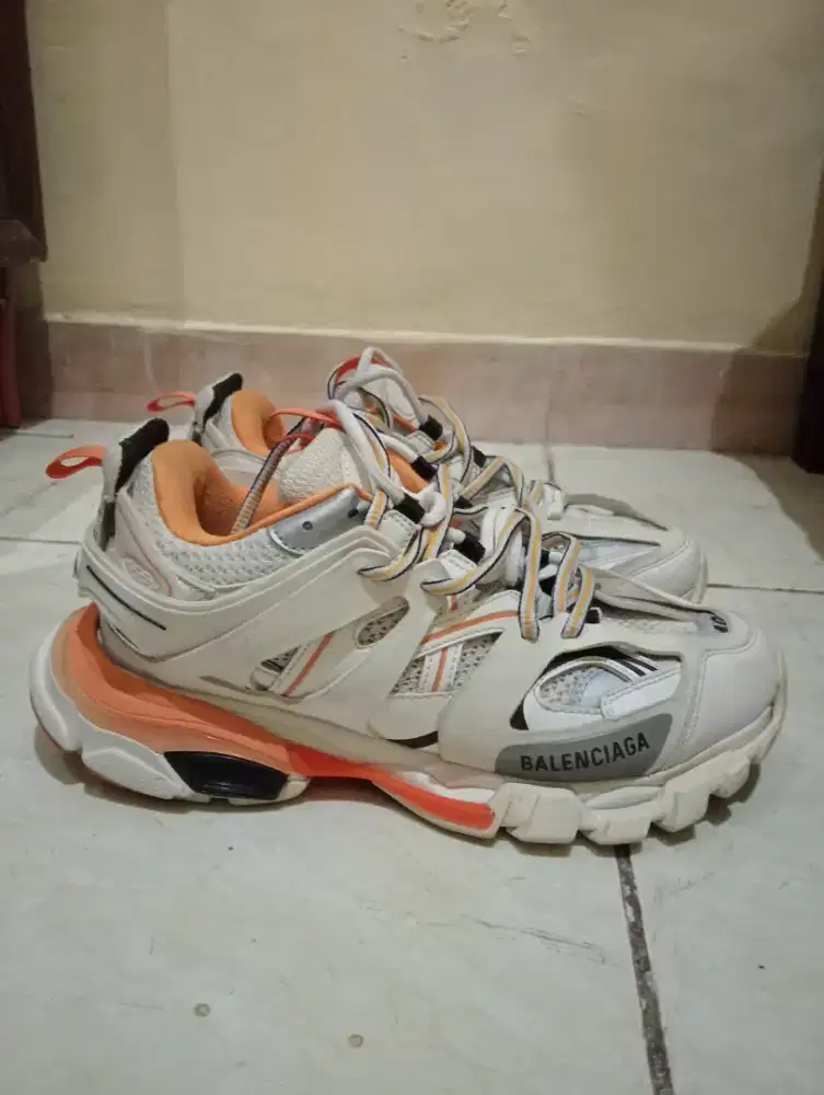 Sneakers brand itali no minus