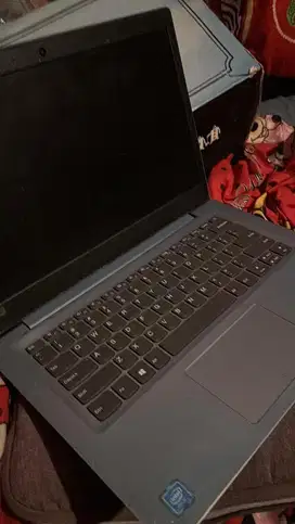 Laptop lenovo ideapad 120s - 14IAP