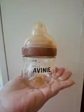 PRELOVED BOTOL SUSU AVINIE