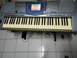 Keyboard Yamaha psr 1100 usb