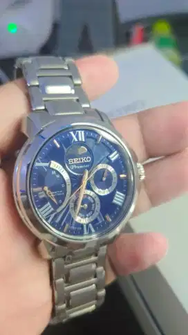 Seiko Premier SRX017P1 Kinetic Direct Drive Moonphase Blue Dial