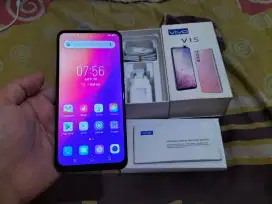 VIVO V15 RAM 8GB /256GB 4G LTE 6.53in Finger Kamera Pop Up BUTUH UANG