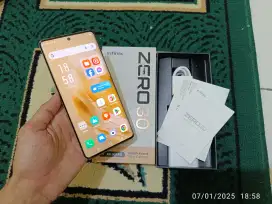 Infinix zero 30 4g ram 8+8/256 (garansi on)