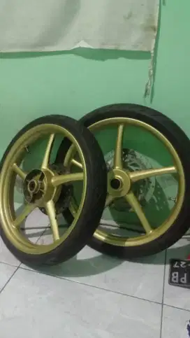 Velg v rossi r 17