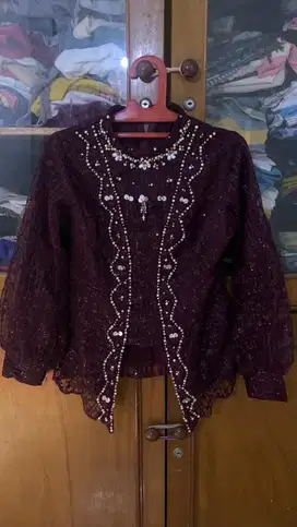 Kebaya modern heykita