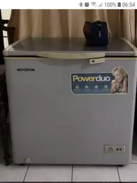 JUAL FREEZER MODENA kondisi 80%