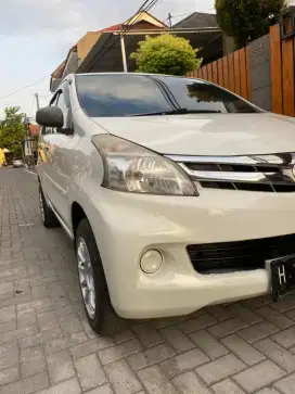 Xenia 2015 Putih istimewaa original mulus