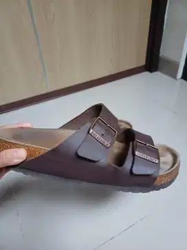 Di jual cepat sandal birkenstock asli