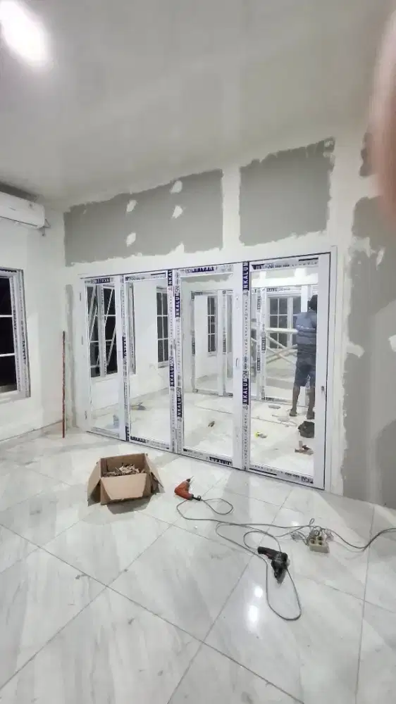 Jual pemasangan pintu aluminium,jendela, pemasangan sunblas,kaca film