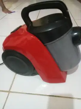 Di jual perlengkapan rumah vacuum cleaner merk GM Bear