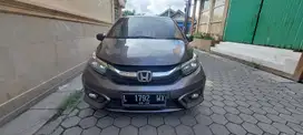 Honda Brio 2021 matic AT / Honda Brio E 2021 matic abu abu / grey