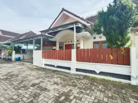 Rumah Dalam Perumahan Plemburan Dekat Palagan, Pogung, Lempongsari