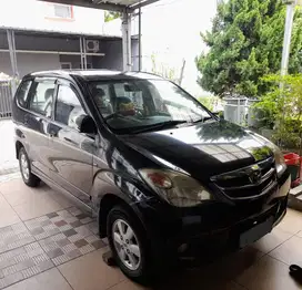 Toyota Avanza 2011 Bensin