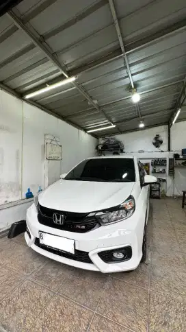 Brio RS Putih 2022