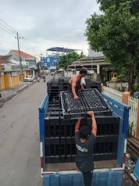 Supplier pallet plastik bekas murah palet plastik second segala ukuran