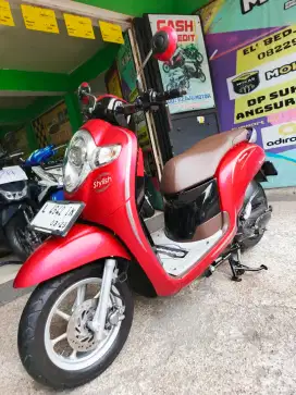 Sp.UM500.SCOOPY STYLISH 2019