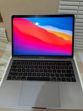 MACBOOK PRO 13-Inch/ Touchbar