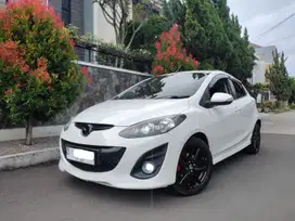 MAZDA 2 1.5 R AT 2013 ( LAMPU LED )