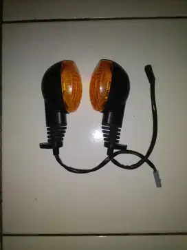 Lampu sein belakang ori copotan KLx 150