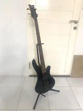 DIJUAL MURAH BASS MERK SCHECTER DIAMOND SERIES ORIGINAL BALIKPAPAN