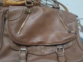tas selempang besar