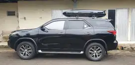 roofbox whale carrier fortuner roof rack box sumba hitam 650 liter