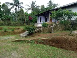 DIJUAL TANAH DAN VILA DI DEKAT KAWASAN WISATA SAUNG MANG LID WANAYASA.