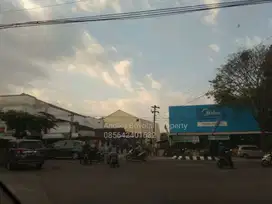 Tanah pekarangan Dekat Luwes di Boyolali Kota