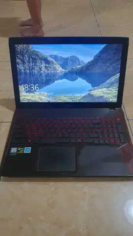 Jual Laptop (Harga Nego sampai jadi)