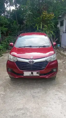 Dijual mobil Avanza type e std at 1.300cc THN 2017