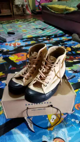 BRODO - Sneakers Vantage V2 Hi Camel BS Ukuran 44