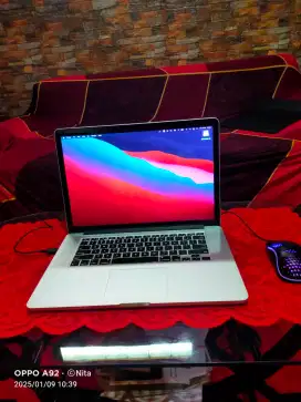 Dijual macbook pro retina 15 inch 2014