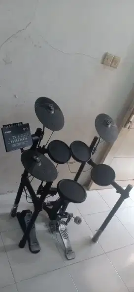 drum elektrik yamaha dtx 452