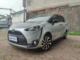 [OLXmobbi] Toyota Sienta 1.5 E Bensin-MT 2017 Silver