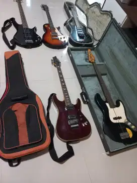 Koleksi Gitar dan Bass