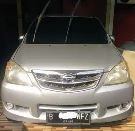 Daihatsu Xenia 2011 Bensin