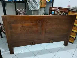 Dipan Kayu Jati