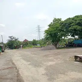 Tanah 8900 m2 pinggir jalan raya 2 muka bonus gudang siap pakai